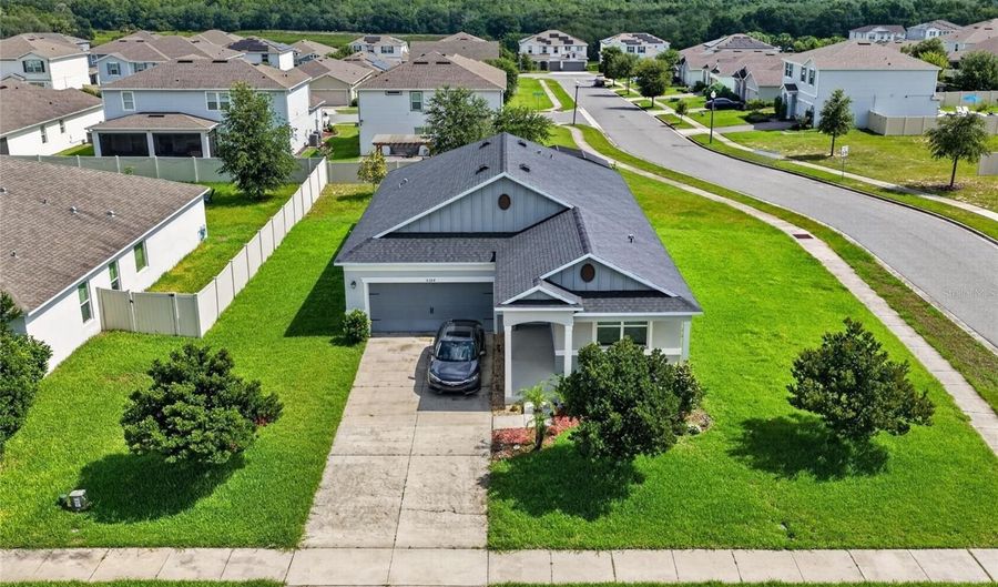 2364 CARRIAGE POINTE Loop, Apopka, FL 32712 - 4 Beds, 2 Bath