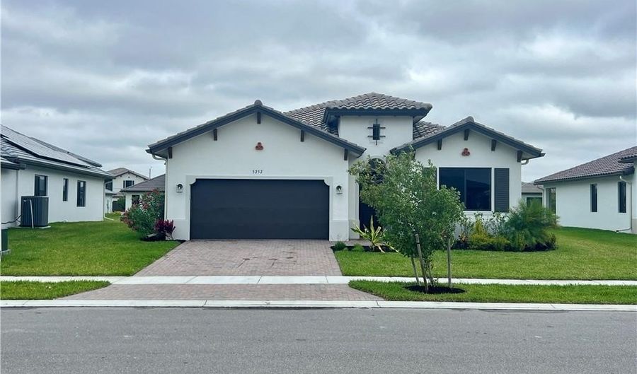 5252 Lamone Ln, Ave Maria, FL 34142 - 3 Beds, 3 Bath