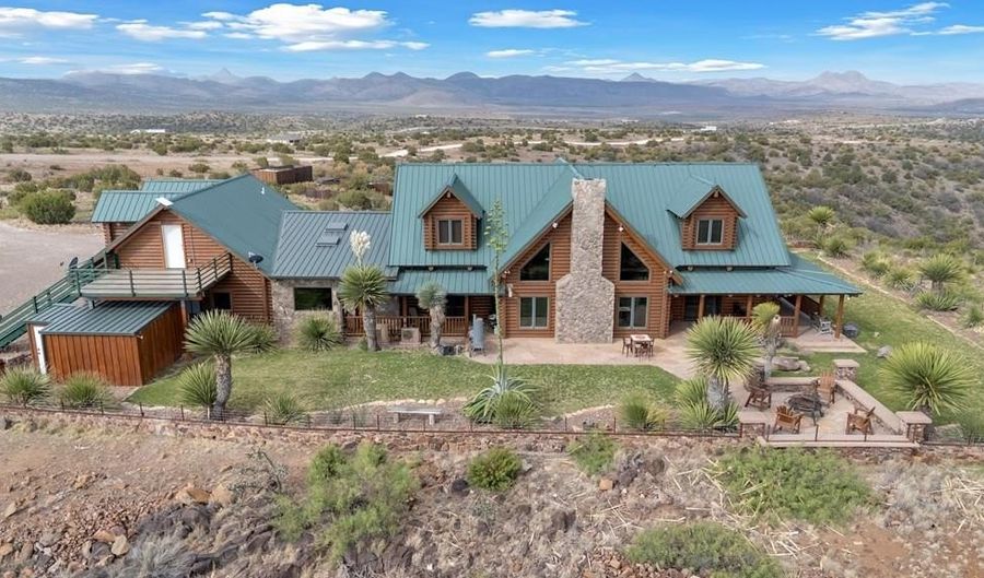 2 N Scenic Rd, Alpine, TX 79830 - 6 Beds, 7 Bath