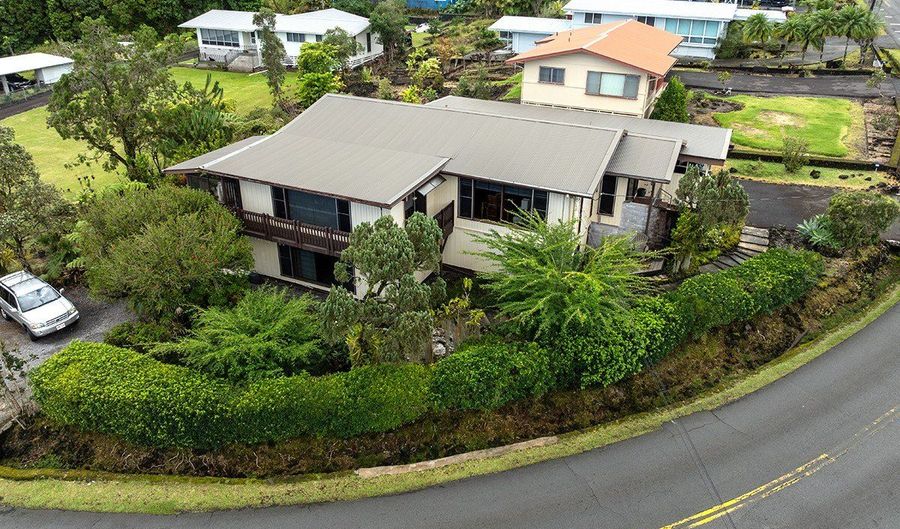 77 TERRACE Dr, Hilo, HI 96720 - 4 Beds, 4 Bath