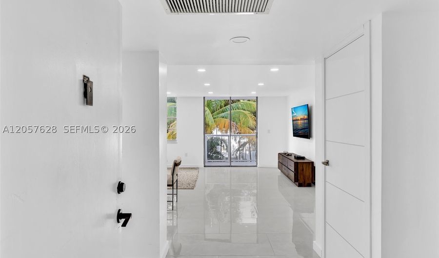 10000 W Bay Harbor Dr 201, Bay Harbor Islands, FL 33154 - 2 Beds, 3 Bath