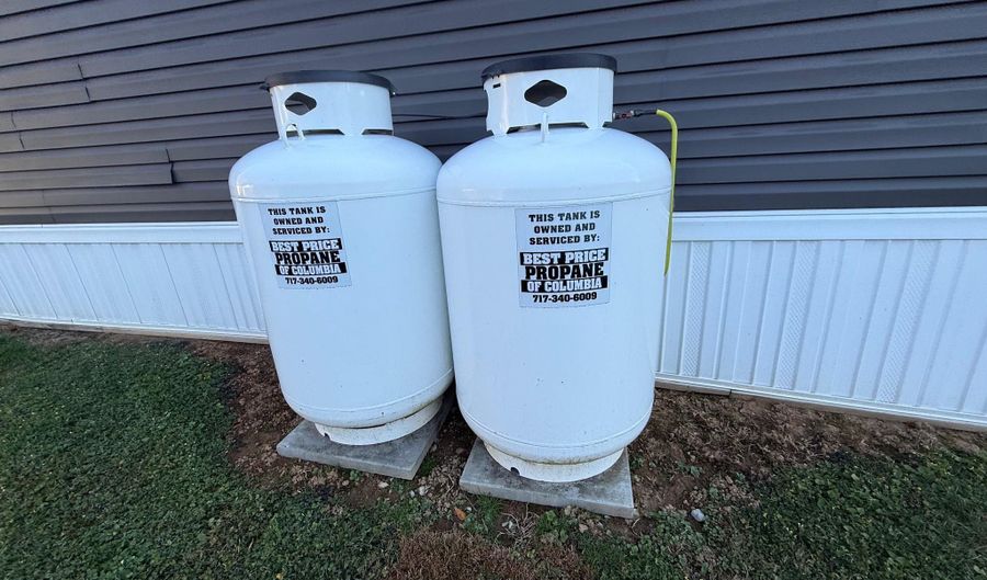 3 LOCUST Ln, Airville, PA 17302 - 2 Beds, 1 Bath