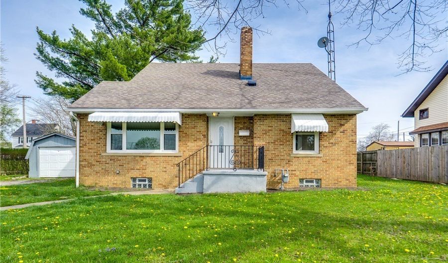 1650 S Liberty Ave, Alliance, OH 44601 - 3 Beds, 1 Bath