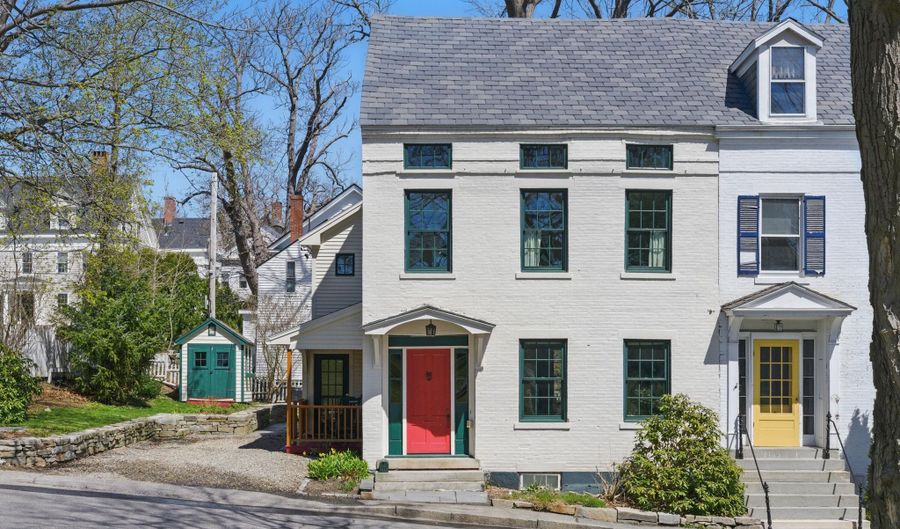 11 Linden St, Bath, ME 04530 - 4 Beds, 2 Bath