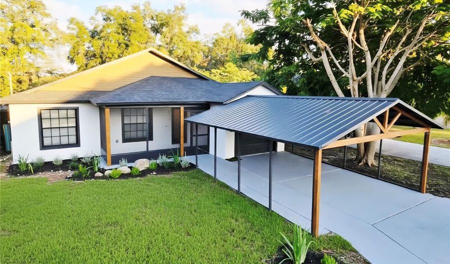 531 1ST Ave, Altamonte Springs, FL 32714 - 3 Beds, 2 Bath