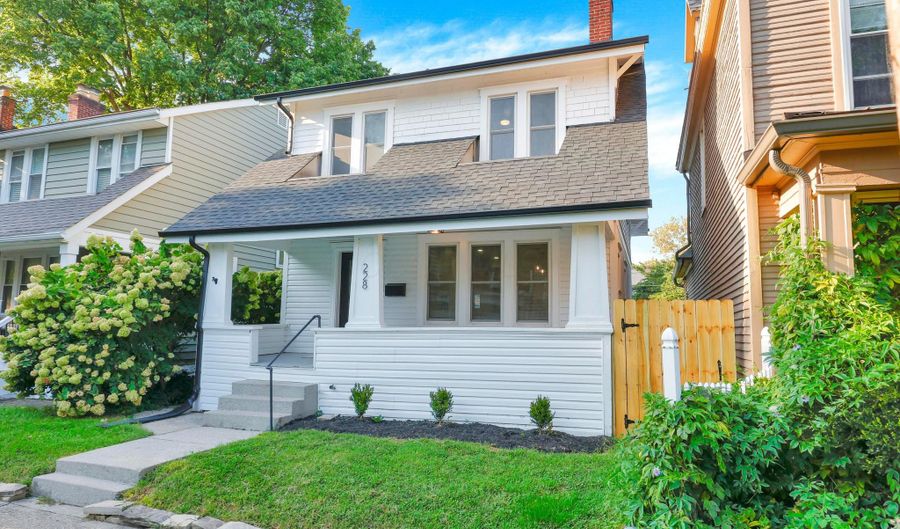 228 E Gates St, Columbus, OH 43206 - 3 Beds, 3 Bath