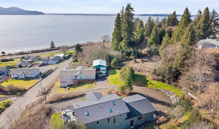 9065 8TH St, Bay City, OR 97107 - 3 Beds, 3 Bath