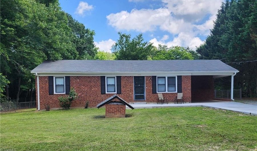 6905 Harlow Dr, Archdale, NC 27263 - 3 Beds, 2 Bath