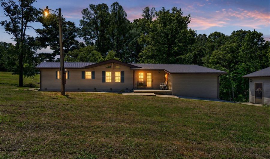 308 Dale Hollow Mnr, Albany, KY 42602 - 3 Beds, 2 Bath