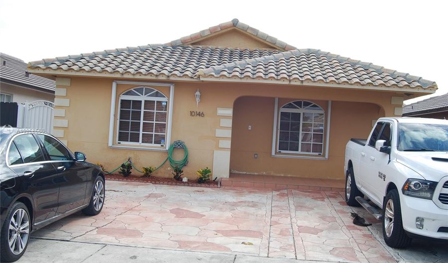 10146 NW 127th St, Hialeah Gardens, FL 33018 - 3 Beds, 2 Bath