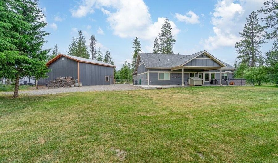 695 W KEVA Ln, Athol, ID 83801 - 3 Beds, 2 Bath