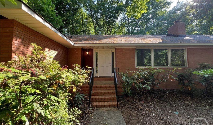 150 Chinquapin Way, Athens, GA 30606 - 4 Beds, 3 Bath