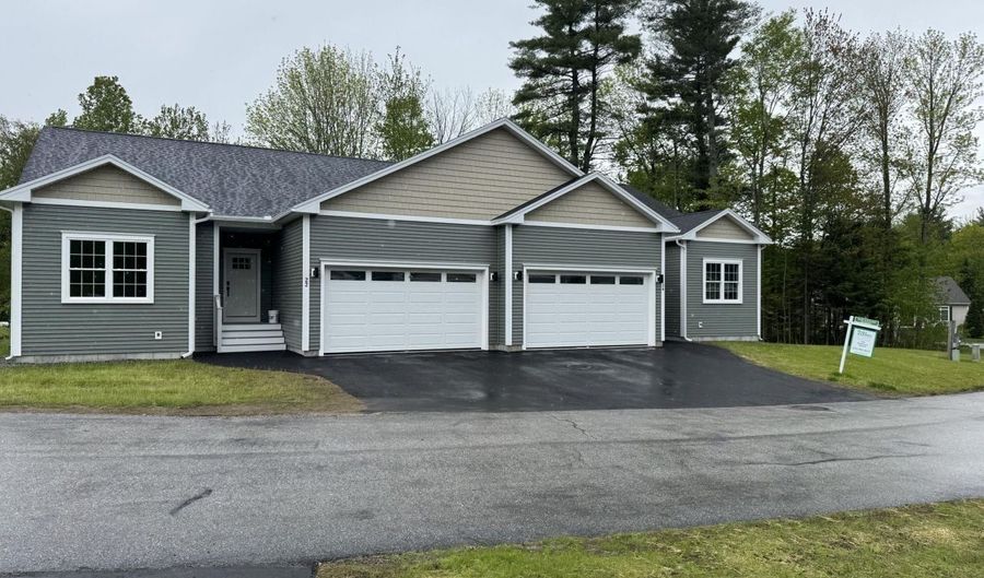 22 Lantern Way 23, Auburn, ME 04210 - 2 Beds, 2 Bath