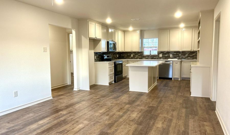 310 Duggan Ave, Anton, TX 79313 - 3 Beds, 2 Bath