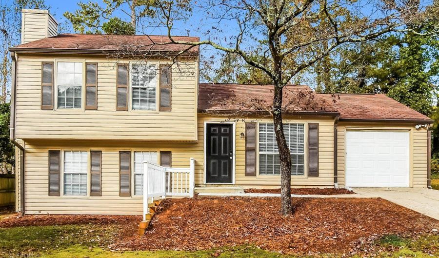 2991 NW Carrie Farm Rd, Kennesaw, GA 30144 - 3 Beds, 2 Bath