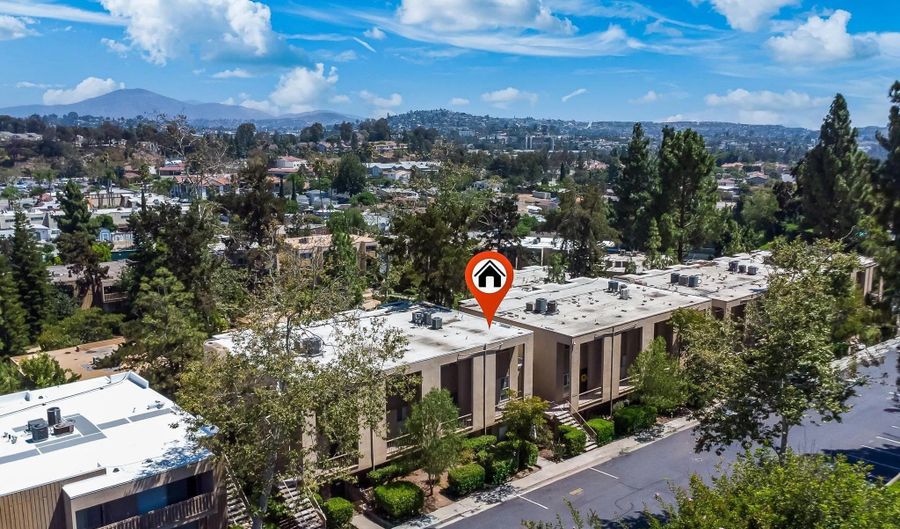 5700 Baltimore Dr 215, La Mesa, CA 91942 - 2 Beds, 2 Bath