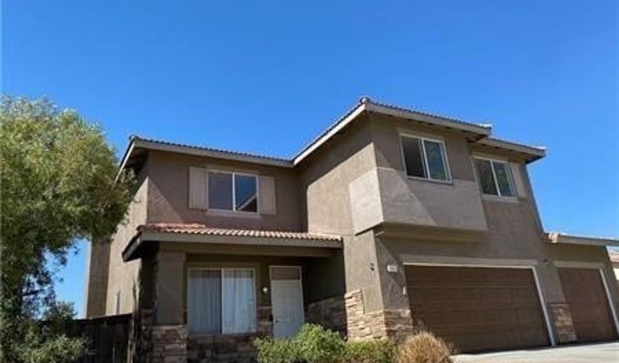 11372 Winter Pl, Adelanto, CA 92301 - 5 Beds, 3 Bath