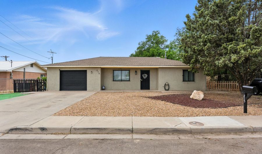 215 SAN LORENZO Dr, Belen, NM 87002 - 2 Beds, 1 Bath