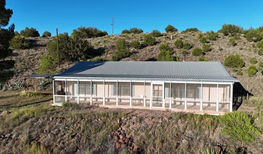 12 Hidden Valley Rd, Alpine, TX 79830 - 2 Beds, 1 Bath