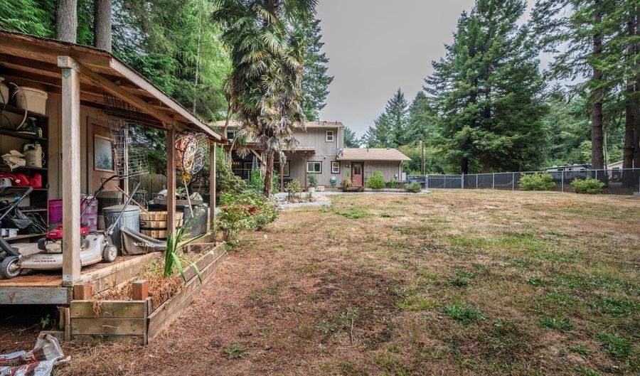 97030 DODGE Ave, Brookings, OR 97415 - 5 Beds, 4 Bath