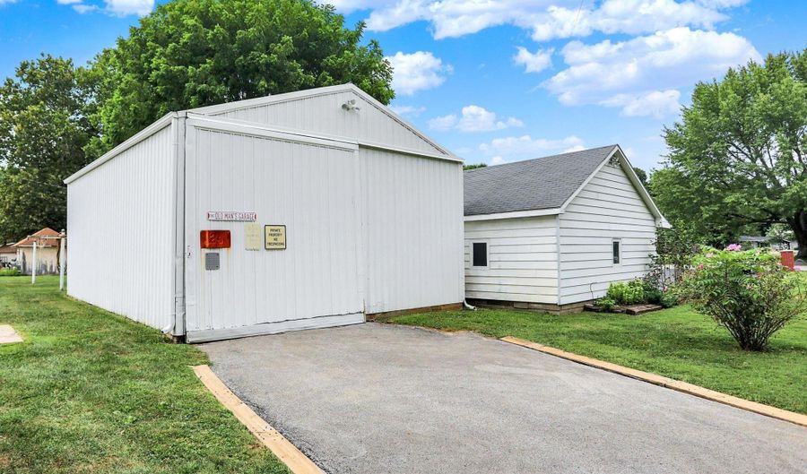 405 E Howard Ave, Arcadia, IN 46030 - 3 Beds, 2 Bath