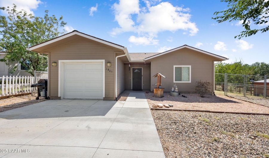 1865 Beverly Ln, Chino Valley, AZ 86323 - 3 Beds, 2 Bath