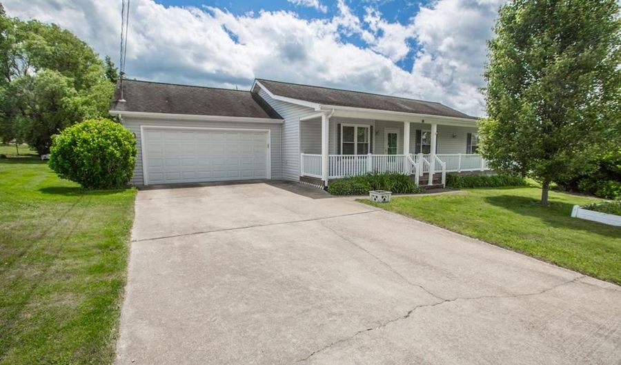 114 Greystone Dr, Beaver, WV 25813 - 3 Beds, 2 Bath