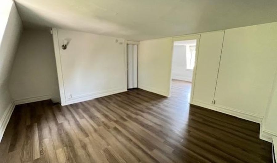 222 Church St, Allentown, PA 18102 - 4 Beds, 1 Bath