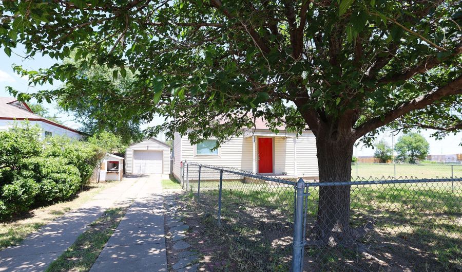 115 SE 40TH Ave, Amarillo, TX 79110 - 2 Beds, 1 Bath
