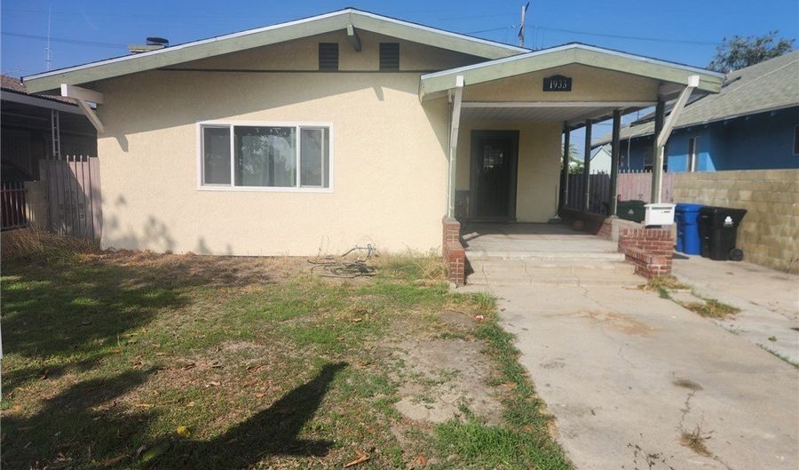 1933 W 43rd Pl, Los Angeles, CA 90062 - 4 Beds, 2 Bath