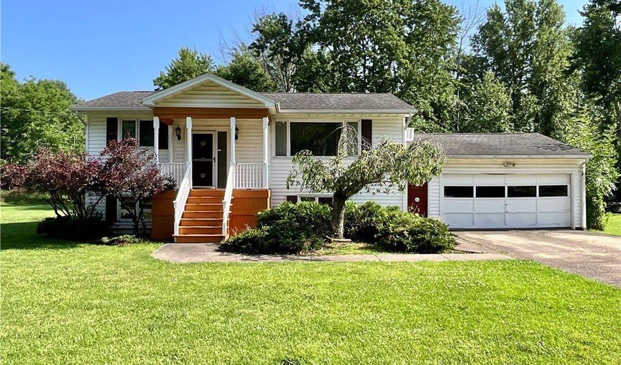300 Linwood Ave, Albion, NY 14411 - 3 Beds, 2 Bath