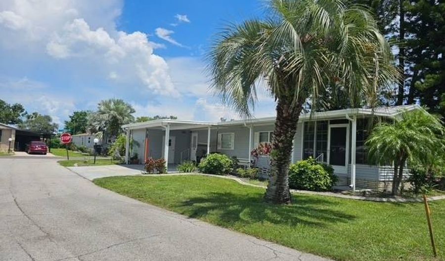 2818 S Flamingo Rd, Avon Park, FL 33825 - 2 Beds, 2 Bath