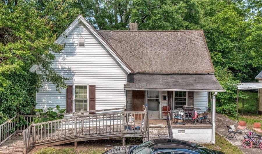 308 F St, Anderson, SC 29625 - 2 Beds, 1 Bath