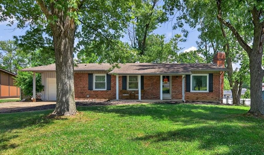 234 St Marys Dr, Ballwin, MO 63021 - 3 Beds, 2 Bath