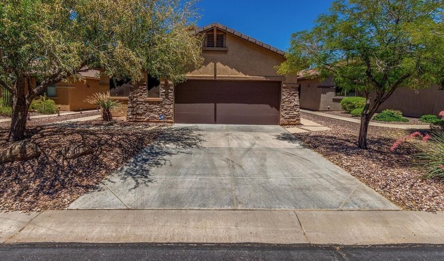 1676 W OWENS Way, Anthem, AZ 85086 - 2 Beds, 2 Bath