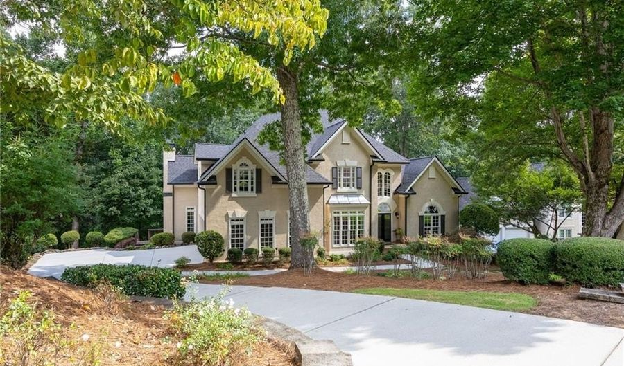 5185 Catalpa Knl, Acworth, GA 30101 - 4 Beds, 3 Bath