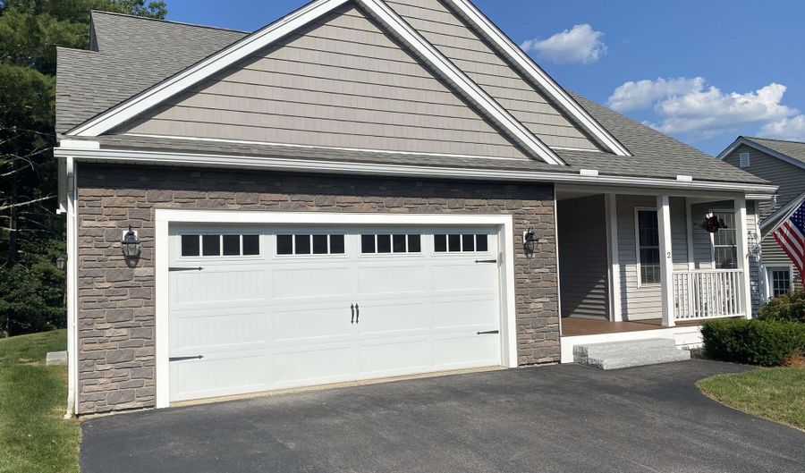 2 Club House Way, Amherst, NH 03031 - 2 Beds, 3 Bath
