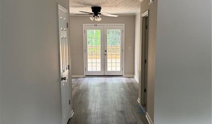 2290 Salt Springs Pl, Austell, GA 30168 - 2 Beds, 2 Bath