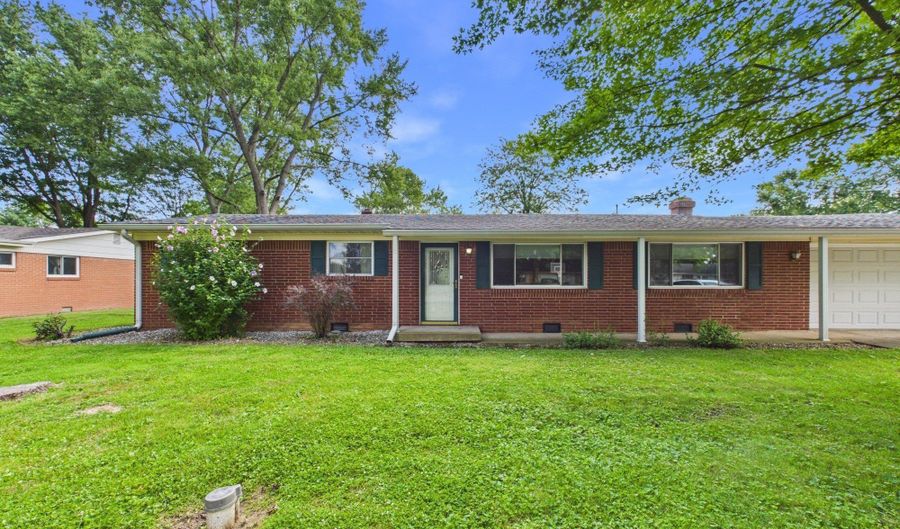 2400 Anthony Dr, Anderson, IN 46012 - 4 Beds, 3 Bath