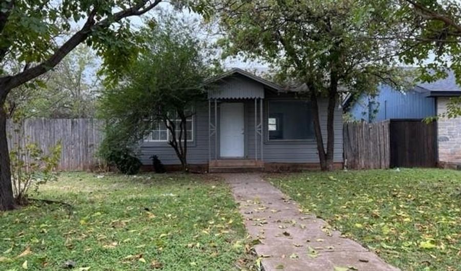 2701 S 3rd St, Abilene, TX 79605 - 2 Beds, 1 Bath