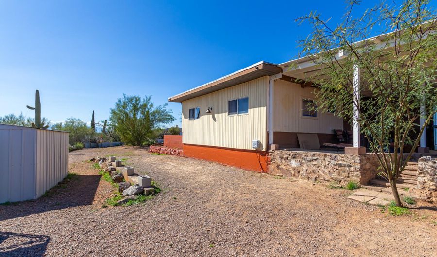 4955 S Jamaica Way, Tucson, AZ 85746 - 3 Beds, 2 Bath