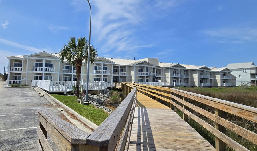 602 W Fort Macon Rd W 138, Atlantic Beach, NC 28512 - 1 Beds, 1 Bath