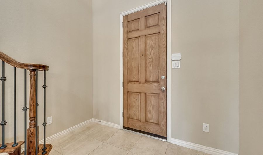 925 Sloan Dr, Allen, TX 75013 - 4 Beds, 4 Bath