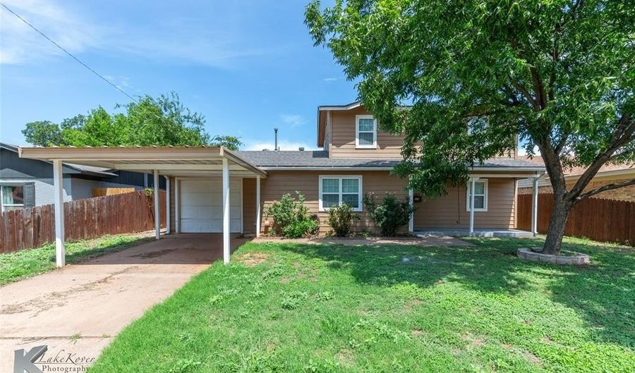 2565 N Willis St, Abilene, TX 79603 - 3 Beds, 2 Bath