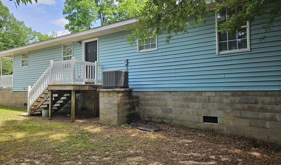 1627 McArthur St, Albany, GA 31701 - 4 Beds, 1 Bath