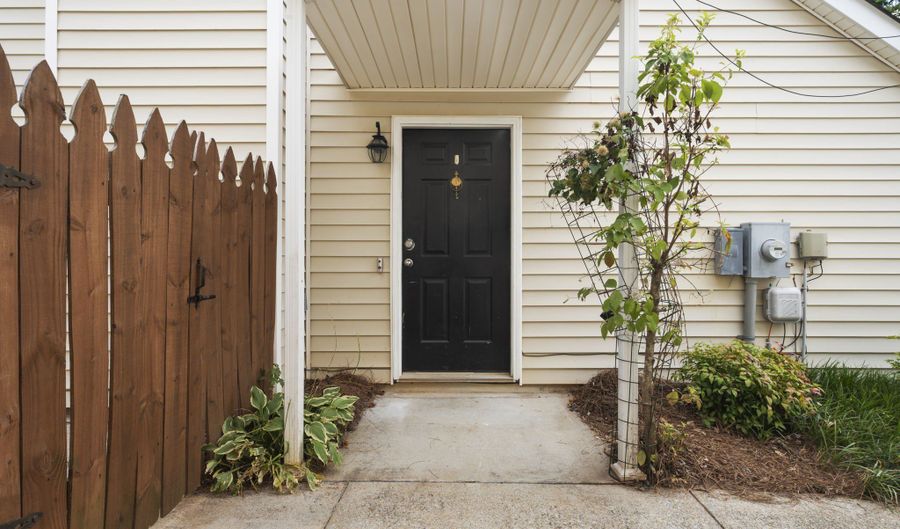 4302 Keats Ct, Austell, GA 30106 - 3 Beds, 2 Bath
