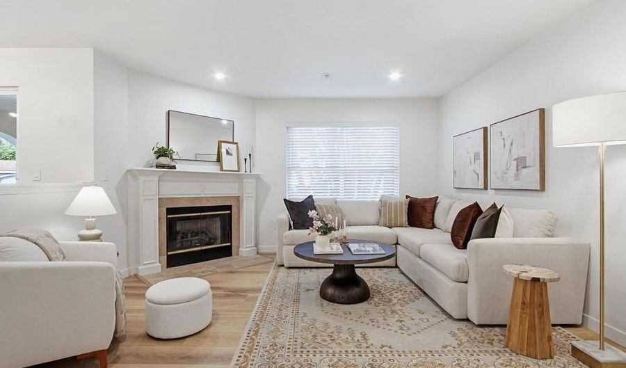 150 N River Cir N 105, Oceanside, CA 92057 - 3 Beds, 2 Bath