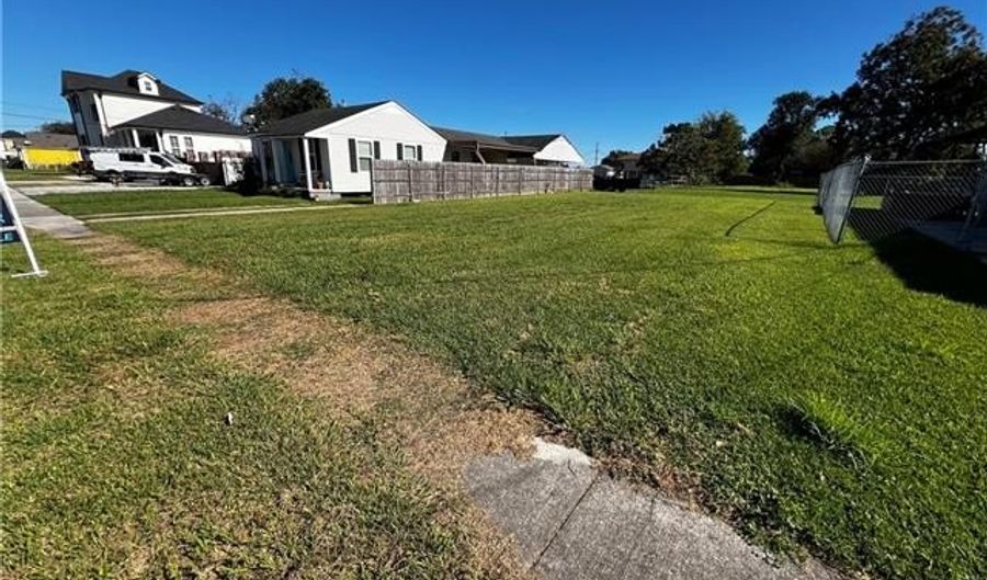 1507 ALEXANDER Ave, Arabi, LA 70032 - 0 Beds, 0 Bath