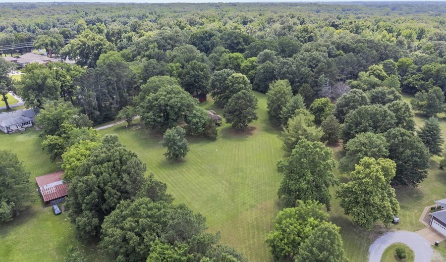 8760 OLD BROWNSVILLE Rd, Bartlett, TN 38002 - 3 Beds, 2 Bath
