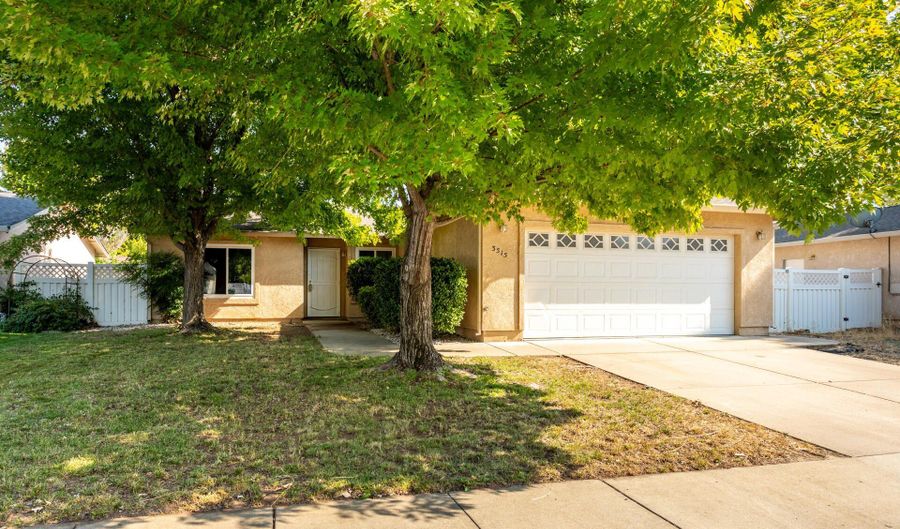 3515 Barkwood Dr, Anderson, CA 96007 - 3 Beds, 2 Bath